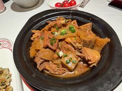 沙溪皮胶焖鸭-谭厨中山传家菜.乳鸽.脆鲩鱼(华强北中航城店)