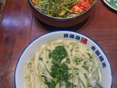 -东大桥小国抻面烧烤(长通路店)