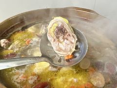 -威邵鸡煲(西华路总店)