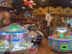 -卡通尼乐园(五彩世界店)