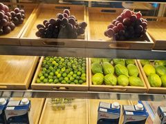 面包甜点陈列柜-茶百道(新城市广场店)