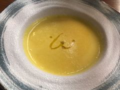 奶香浓郁南瓜汤-MARU玛露音乐餐厅(前滩世贸店)