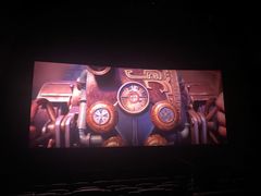 -英皇UA电影城(虹桥天地店)