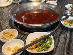 -老船舫·现做活鲜鱼馆(东郊记忆店)