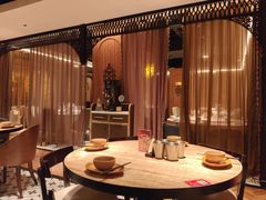 -耶里夏丽·丝路国际新疆菜·清真食品(徐汇南丹东路臻选店)