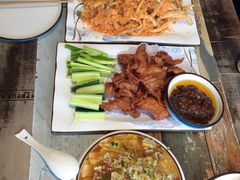 -大城·烧烤海鲜大排档(台东店)