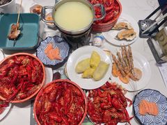 -金马门国际美食百汇(珞喻路店)