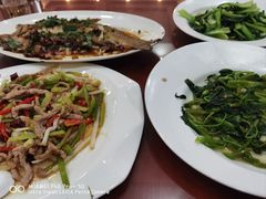 -漁耕小厨农家院(武当山店)