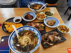 -来福面馆现炒浇头本帮面(真光路店)
