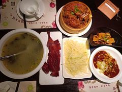 -舌尖上的食缘花园主题餐厅