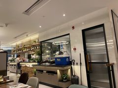 -港丽餐厅(杭大店)