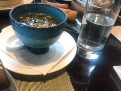 -田园东方蜜桃村的田野营地