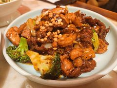 -小吊梨汤·北京菜·烤鸭(长安商场-首都博物馆店)