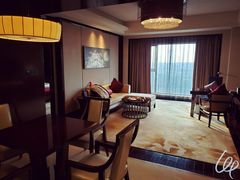 -成都保利公园皇冠假日酒店(熊猫基地店)