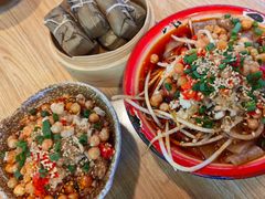 -拐枣巷小串串(财大店)