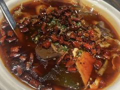 -渝信川菜 · 川味家常菜(财富购物中心店)