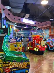 点击看大图 -卡通尼乐园(龙湖六合天街店)