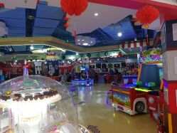 -开心哈乐儿童主题乐园(孙河易事达店)