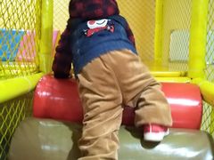 -瑞恩宝感统训练·语言提升·蒙氏托育中心