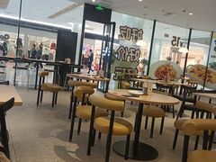 -必胜客(WOW梦之城店)