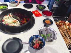 -钢管厂五区小郡肝串串香(南山店)
