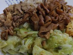 -渝之汇牛肉豌杂面