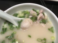-老来福·非遗酸汤兔(凯旋路店)