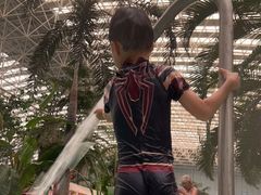 -龙脉温泉室内游泳馆