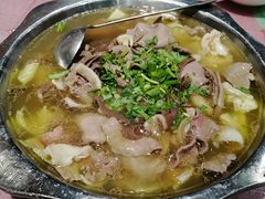 -谢老五跷脚牛肉·非遗传承店