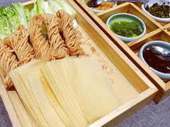 -鹊华居·地道鲁菜·海鲜·融合味(大明湖店)