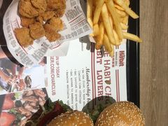 -The Habit Burger Grill 哈比特汉堡(爱琴海店)