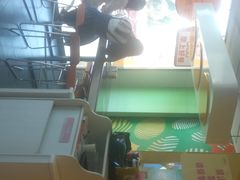 -德克士(亚中商城店)