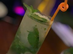 -MARU玛露音乐餐厅(前滩世贸店)
