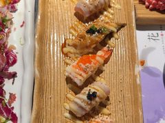 -花潮料理艺食馆(成都万象城店)