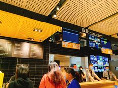 -麦当劳(中山公园龙之梦店)