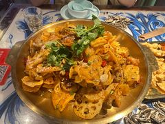 -川流不息·地道川菜·小龙虾(新松江路店)