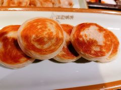 豆沙金丝饼-江边城外烤全鱼(方庄店)