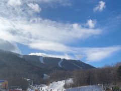 -亚布力新体委滑雪场