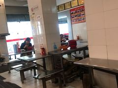 -易记皮肚面(明瓦廊店)