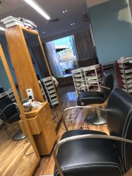 -梳蕾娜 HAIR SALON