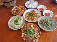 -谢老五跷脚牛肉·非遗传承店