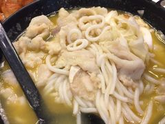 -鑫花溪牛肉米粉(凤凰街创始总店)