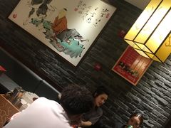 等位区-大龙燚火锅