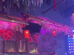 -喜鹊音乐酒馆(西街店)