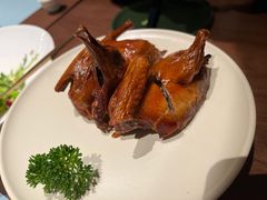 烤乳鸽-觅唐MITONG(鸟巢店)