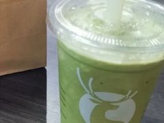 茉莉抹茶-luckincoffee瑞幸咖啡(香港名店街店)