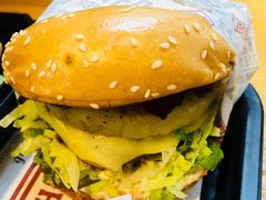 -The Habit Burger Grill 哈比特汉堡(复兴soho店)