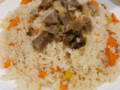 精品手抓饭-巴扎美食·新疆菜·西域歌舞表演餐厅(新疆大厦店)