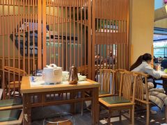 -绿草地·湘菜(酃湖师院店)