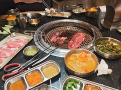 -韩烧牛中牛·甄选黑牛烤肉(黑金店)